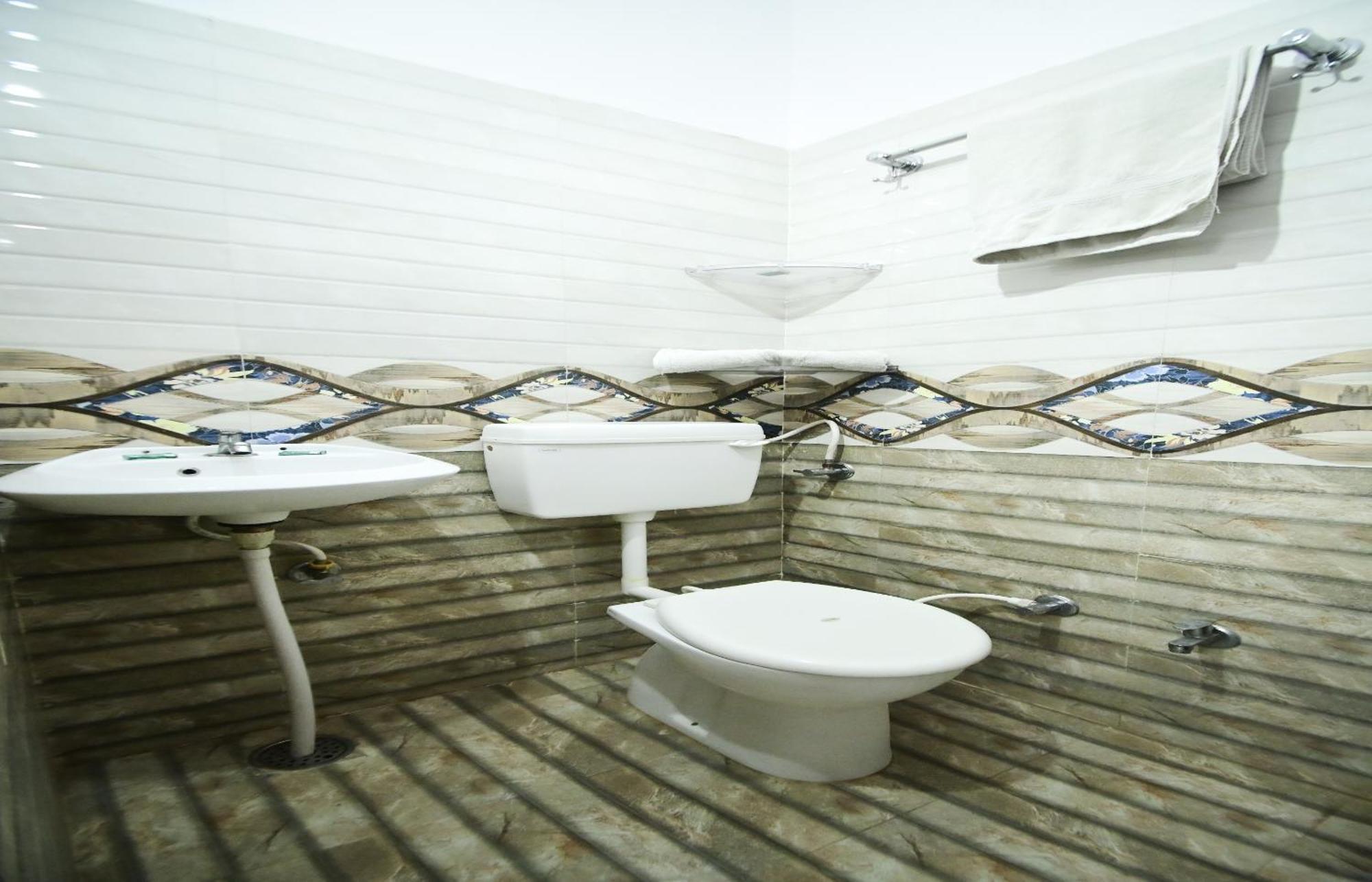Hotel Apoorv - Near Jaipur Railway Station מראה חיצוני תמונה